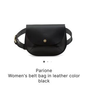 Il Bisonte Parione
Women's belt bag in black leather